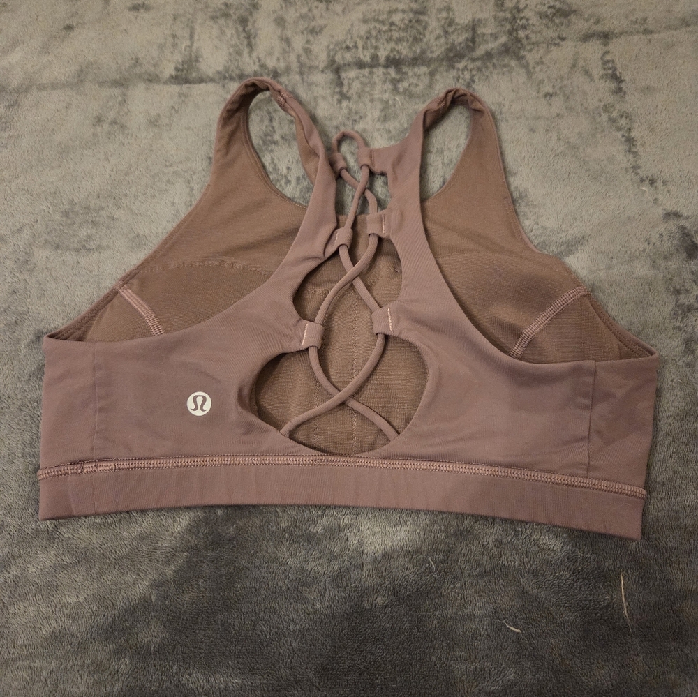 Lululemon Tied To It Sports bra. Size 6. Clr is Antique Bark. Its a dark thistle